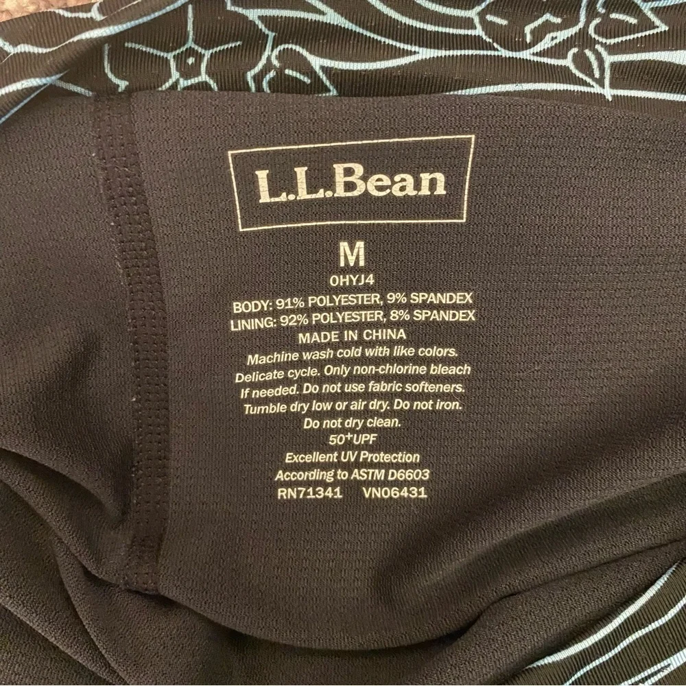 L.L. Bean Women's Skort Size M Floral Zipped Side Pocket 50+ UPF Stretch w Short